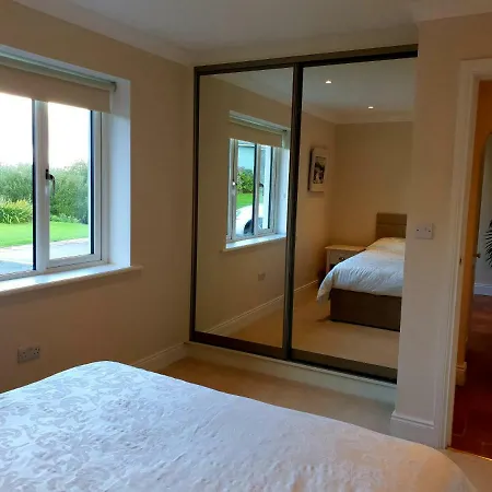 Luxury En-suite Bedrooms Rum i privatbostad Kenmare